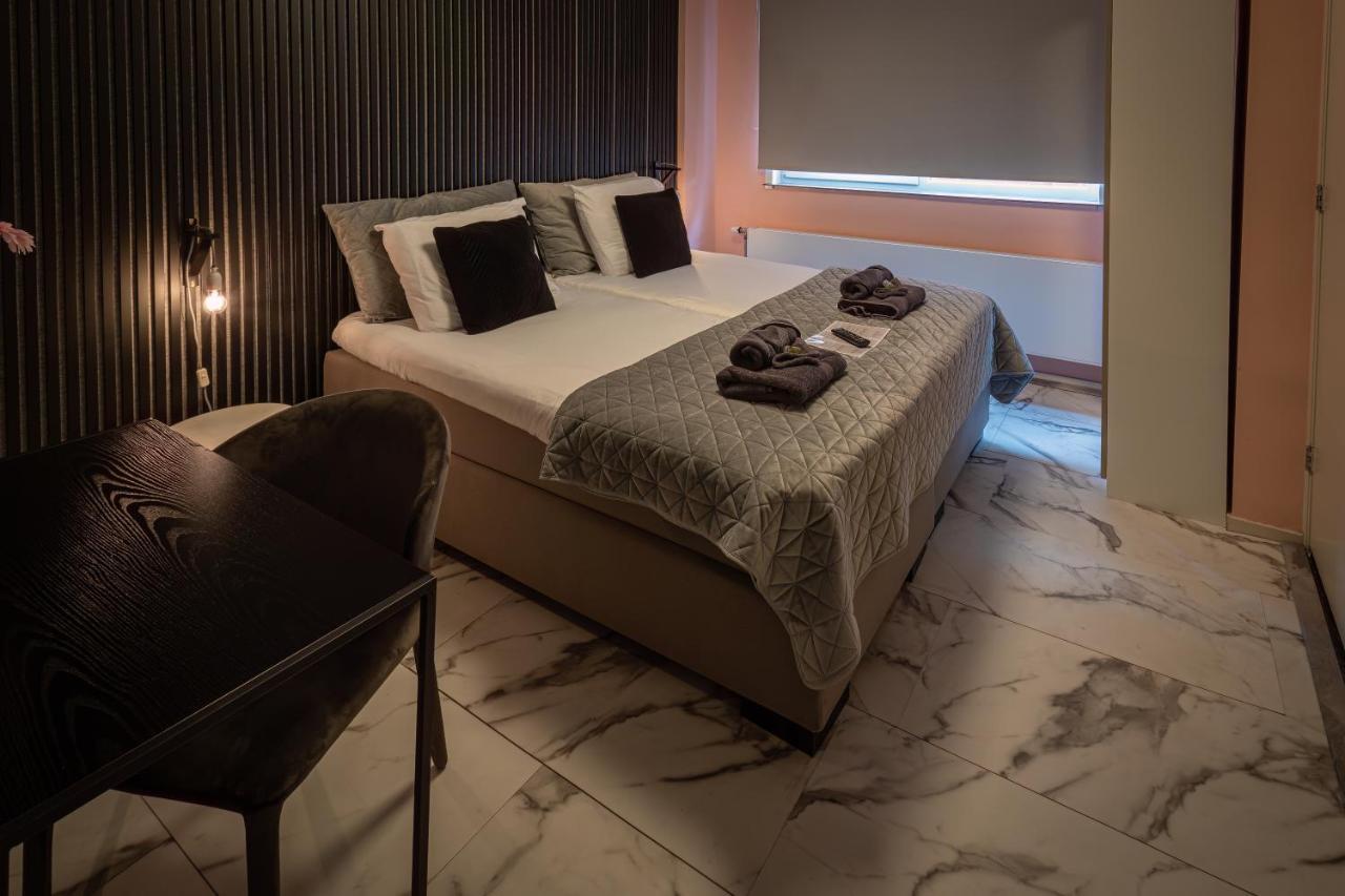 Bed And Breakfast Groningen - Peizerweg Eksteriør billede